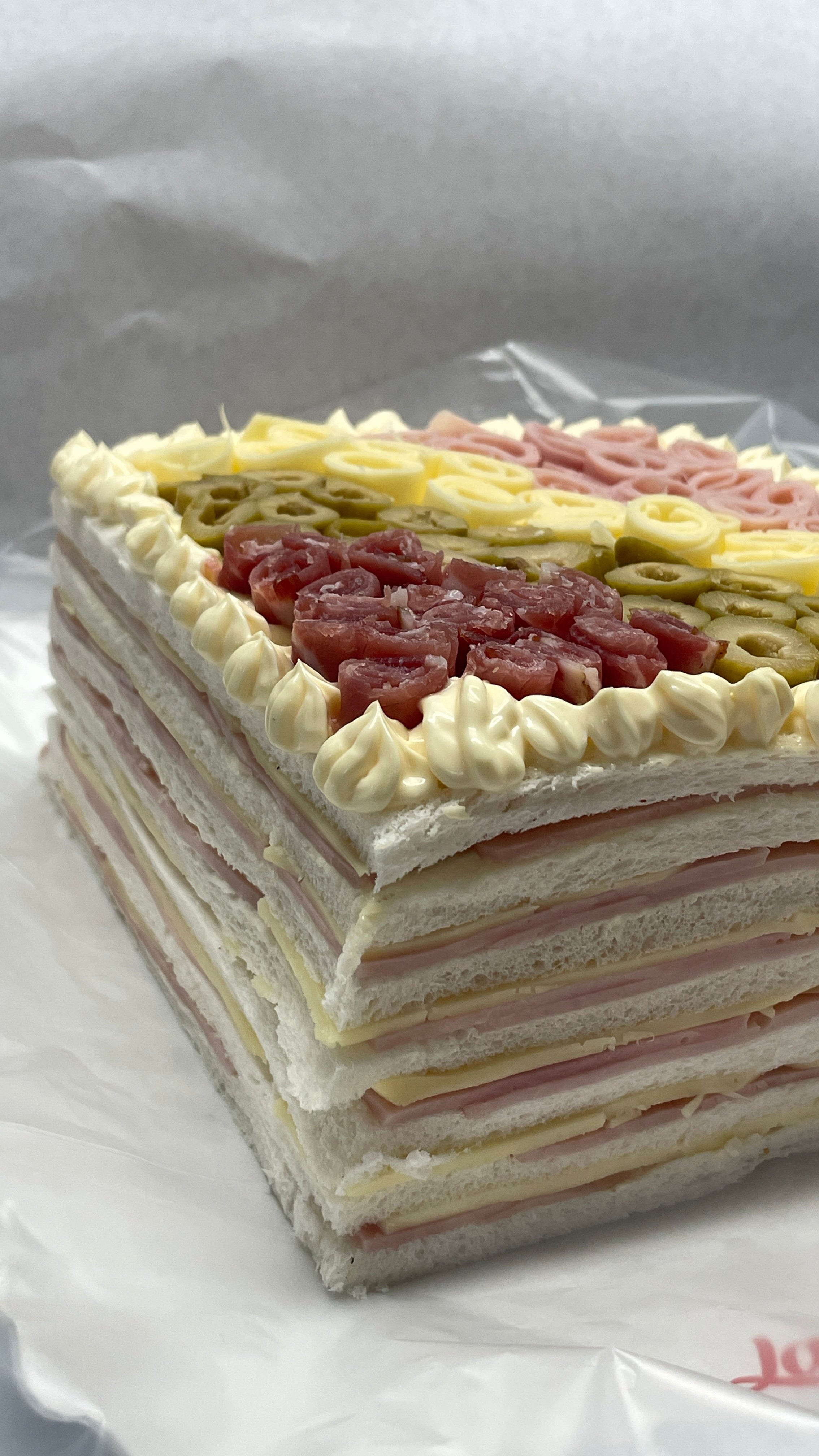 TORTA PARA CUMPLE, ¡PERO DE SÁNDWICHES! 😱😏